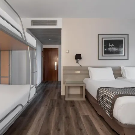 エグゼ ホテル 4*